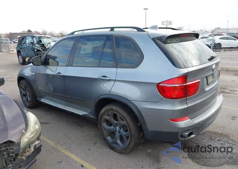 2011 BMW X5 xDrive35I/xDrive35I Premium/xDrive35I Sport Activity из США, поврежденный, VIN 5UXZV4C53BL416213